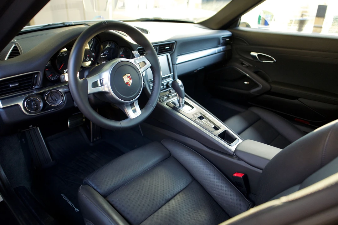 2014 Porsche 991 Carrera - Image 4 of 20