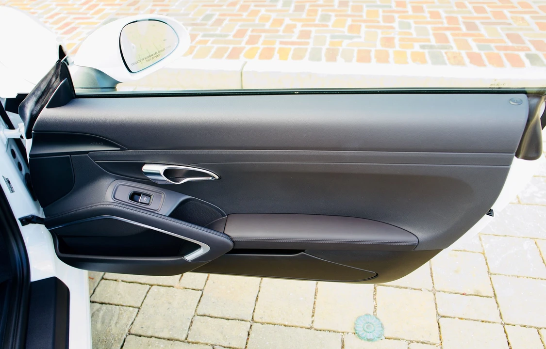 2014 Porsche 991 Carrera - Image 8 of 20