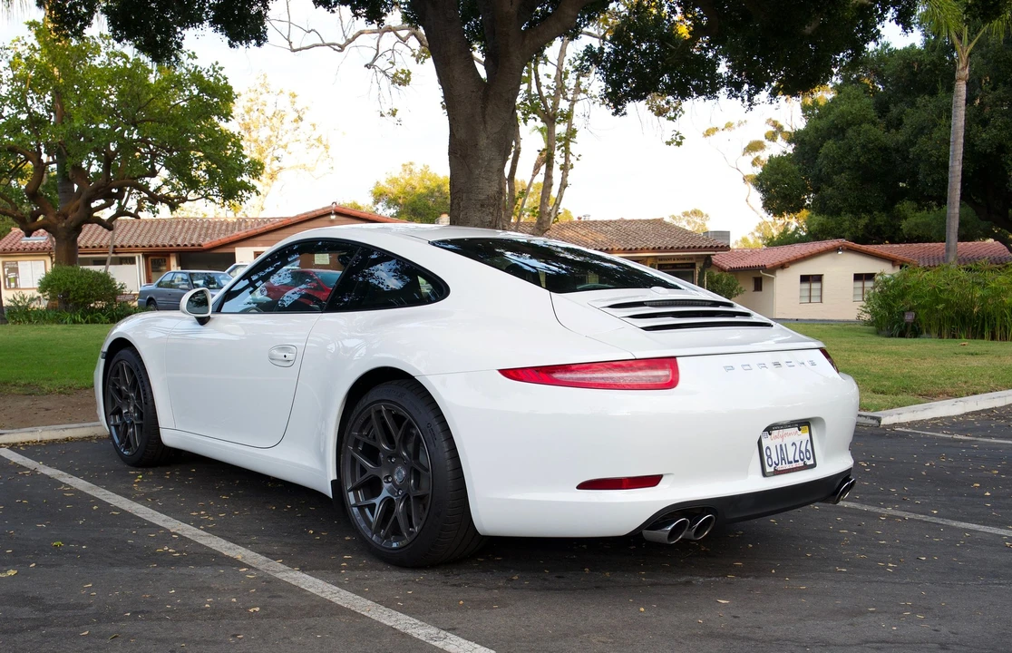 2014 Porsche 991 Carrera - Image 2 of 20