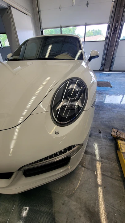 2014 Porsche 991 Carrera - Image 17 of 22