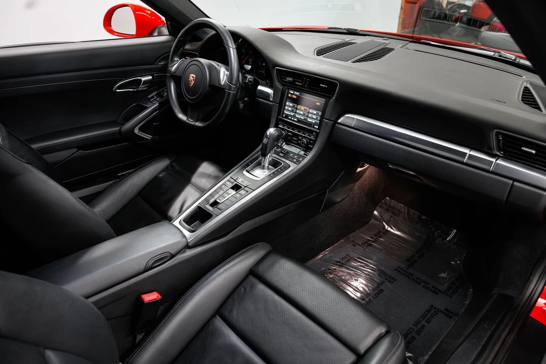 2014 Porsche 991 Carrera - Image 26 of 31