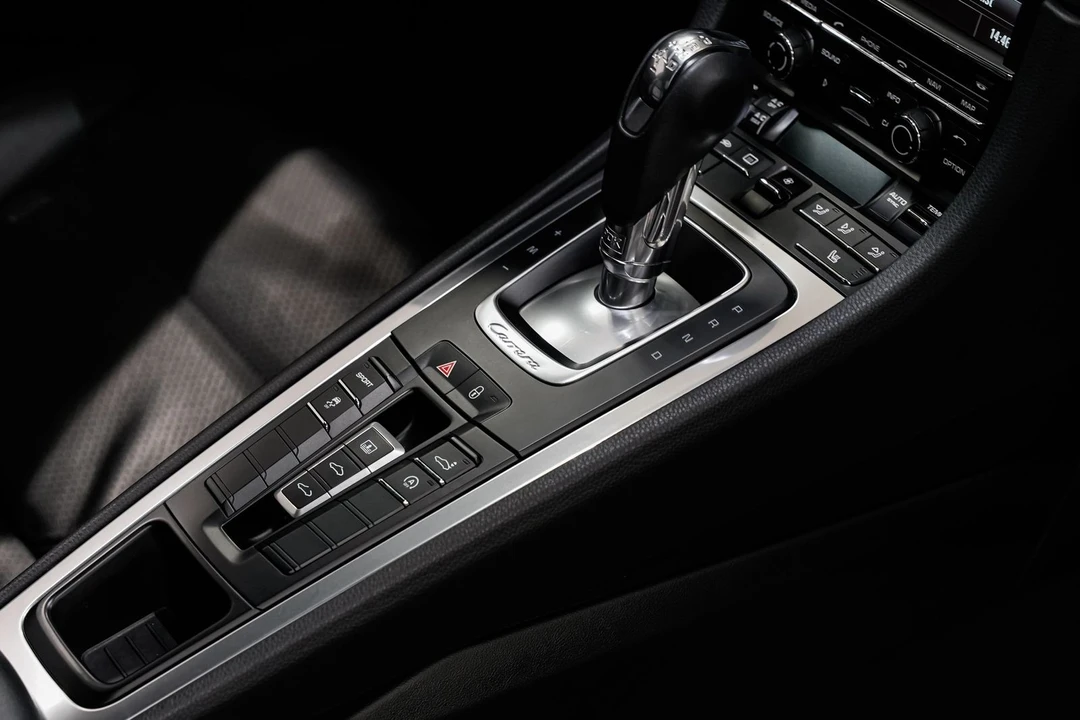 2014 Porsche 991 Carrera - Image 27 of 31