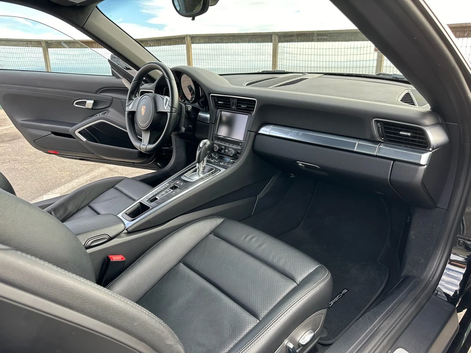 2014 Porsche 991 Carrera - Image 13 of 25