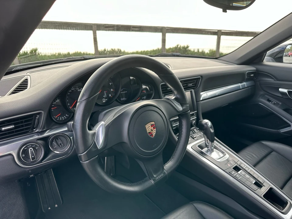 2014 Porsche 991 Carrera - Image 12 of 25