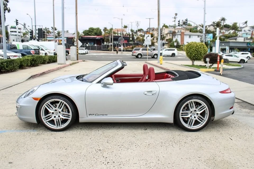 2014 Porsche 991 Carrera - Image 2 of 20