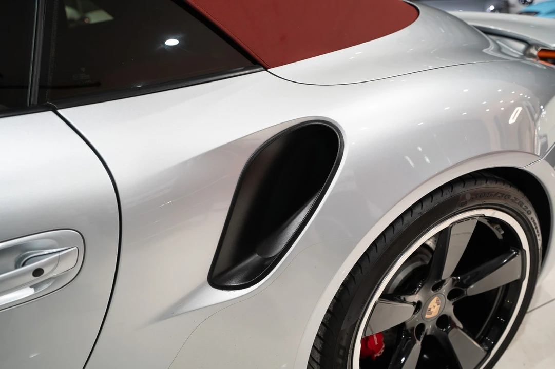 2014 Porsche 991 Carrera - Image 19 of 21