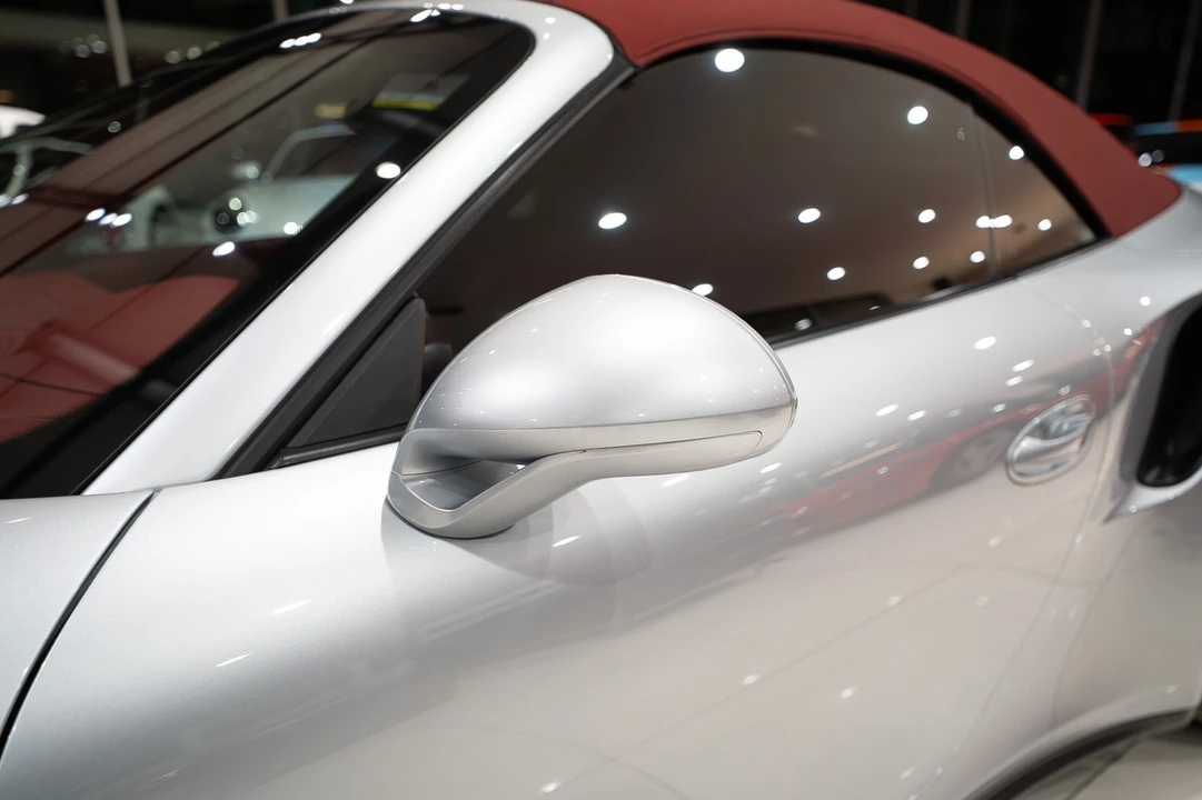 2014 Porsche 991 Carrera - Image 14 of 21