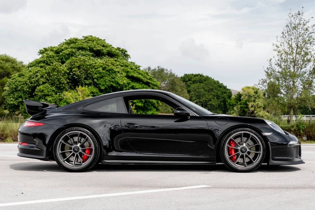 2014 Porsche 991 GT3 - Image 9 of 21