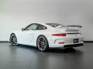 2014 Porsche 991 GT3 - Image 21 of 31