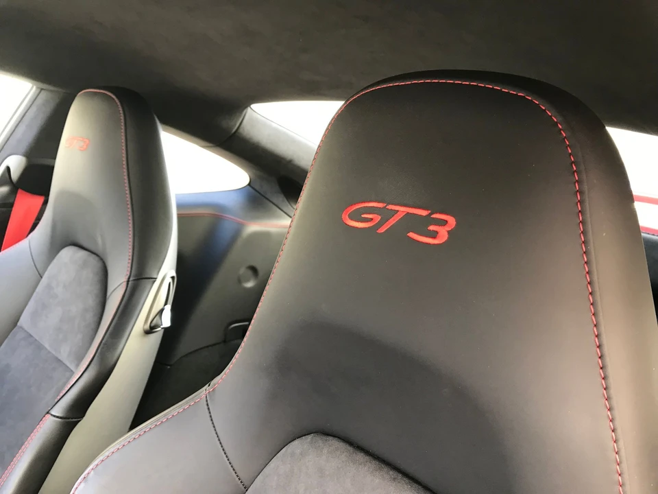 2014 Porsche 991 GT3 - Image 24 of 31