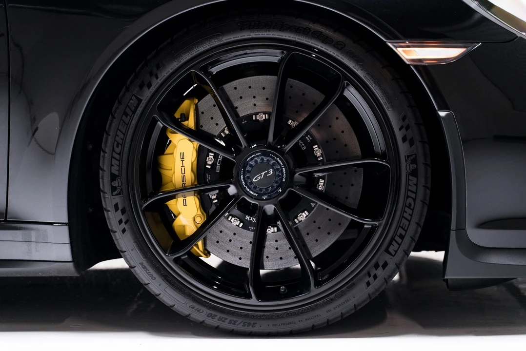 2014 Porsche 991 GT3 - Image 11 of 31