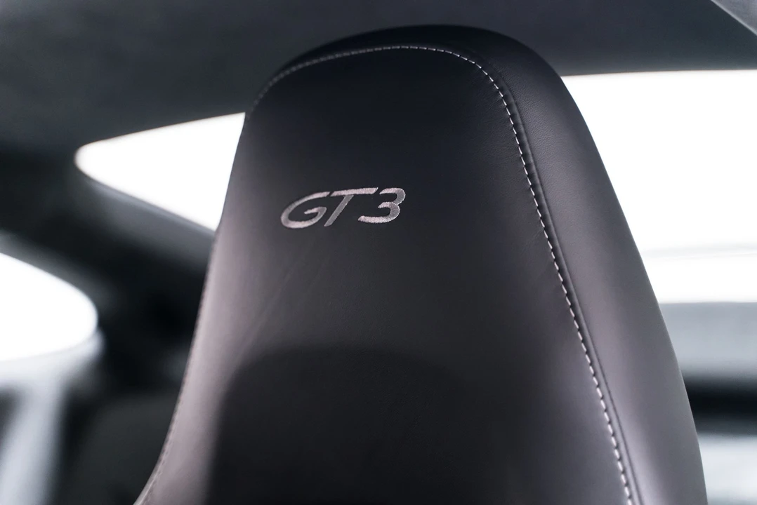 2014 Porsche 991 GT3 - Image 19 of 31