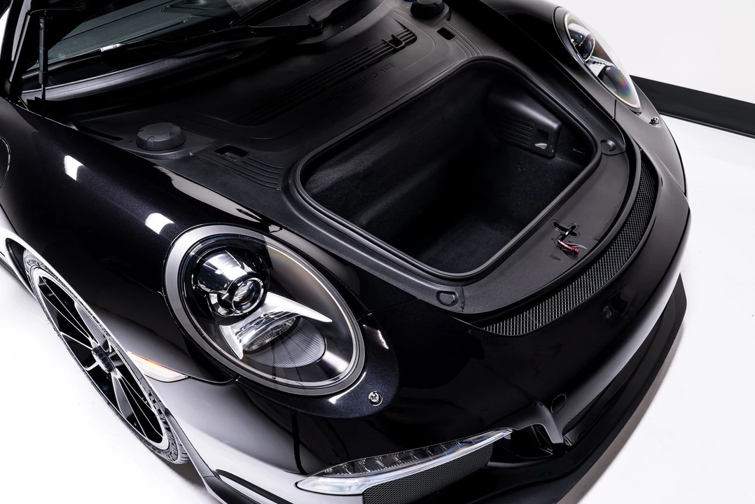 2014 Porsche 991 GT3 - Image 9 of 31