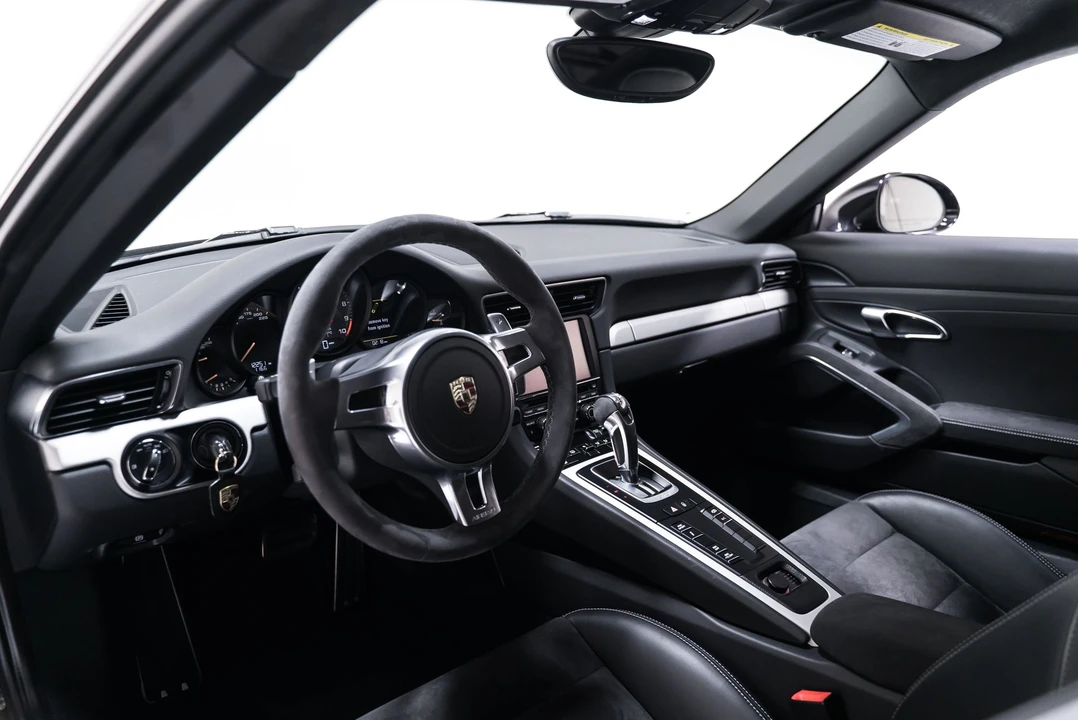 2014 Porsche 991 GT3 - Image 15 of 31