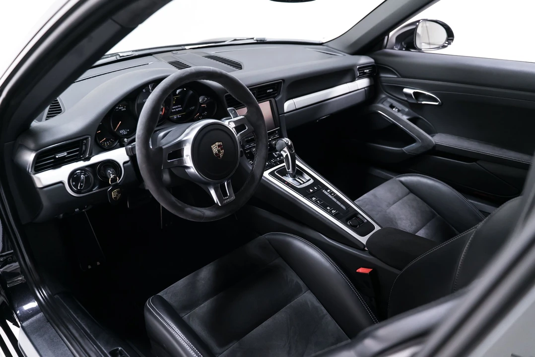 2014 Porsche 991 GT3 - Image 16 of 31