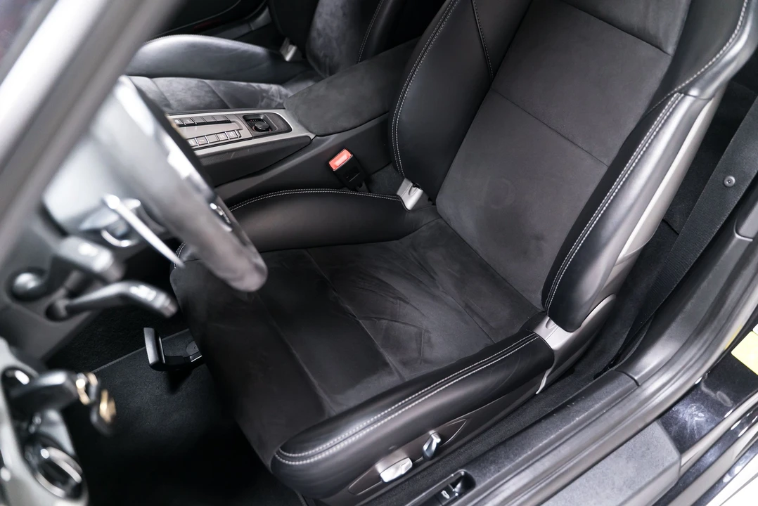 2014 Porsche 991 GT3 - Image 18 of 31