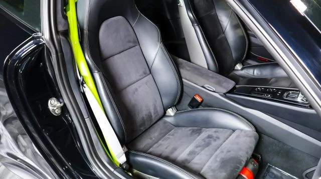2014 Porsche 991 GT3 - Image 19 of 22