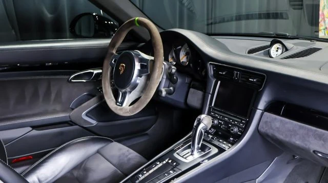 2014 Porsche 991 GT3 - Image 21 of 22