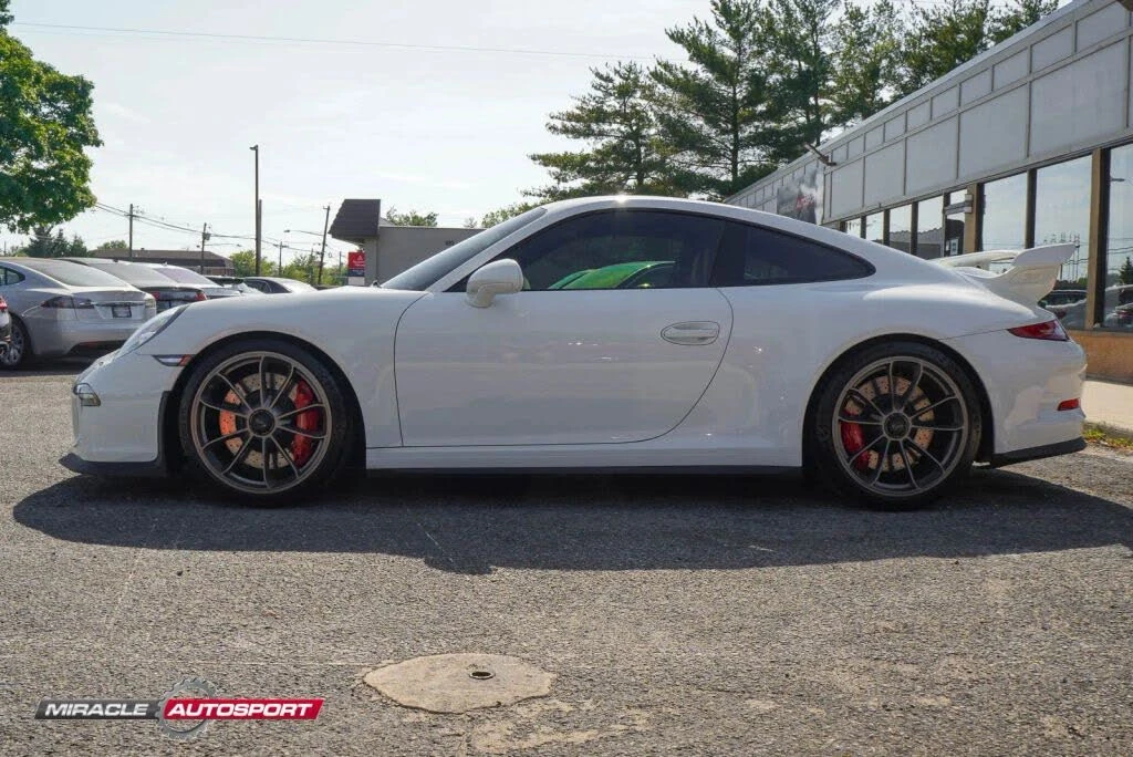 2014 Porsche 991 GT3 - Image 4 of 31