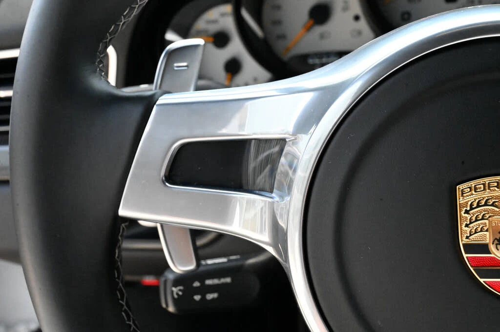 2014 Porsche 991 GT3 - Image 28 of 31