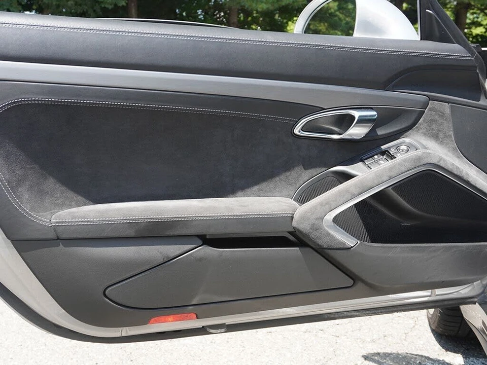 2014 Porsche 991 GT3 - Image 20 of 31