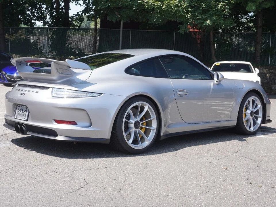 2014 Porsche 991 GT3 - Image 7 of 31