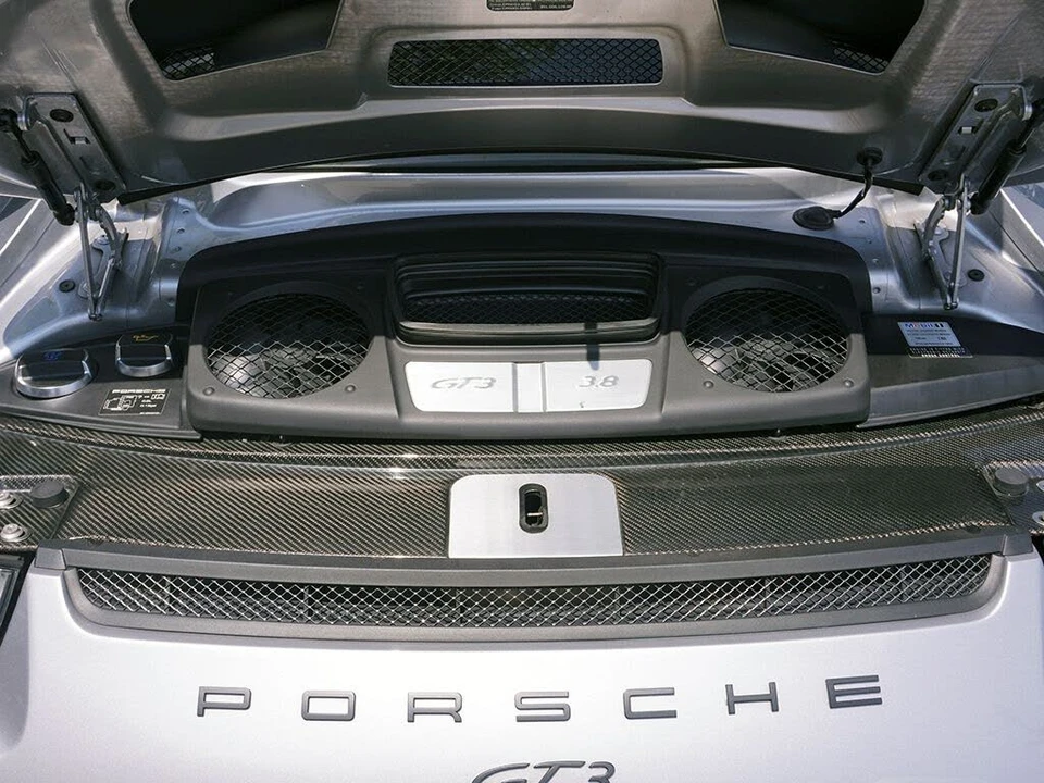 2014 Porsche 991 GT3 - Image 18 of 31