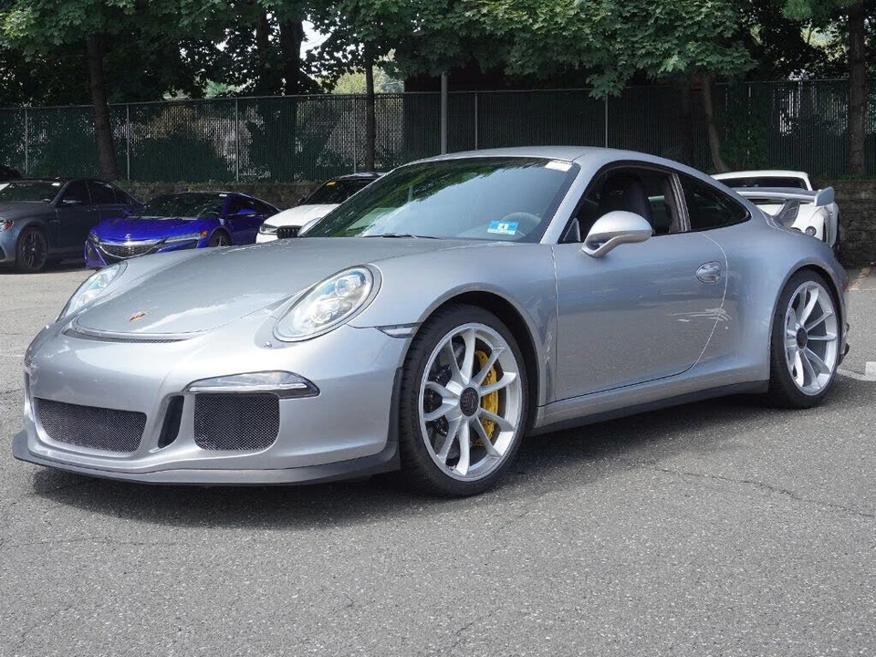 2014 Porsche 991 GT3 - Image 5 of 31