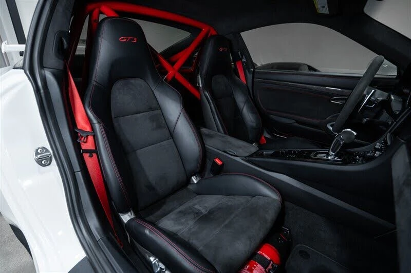 2014 Porsche 991 GT3 - Image 29 of 31