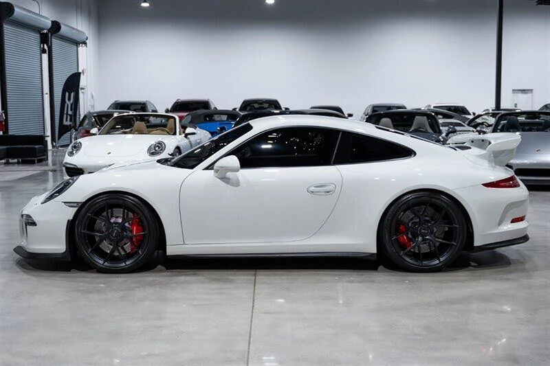 2014 Porsche 991 GT3 - Image 3 of 31