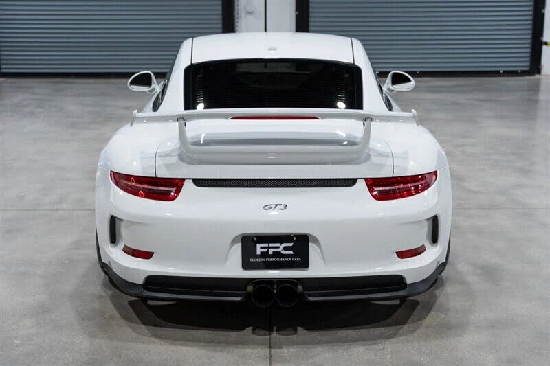 2014 Porsche 991 GT3 - Image 5 of 31