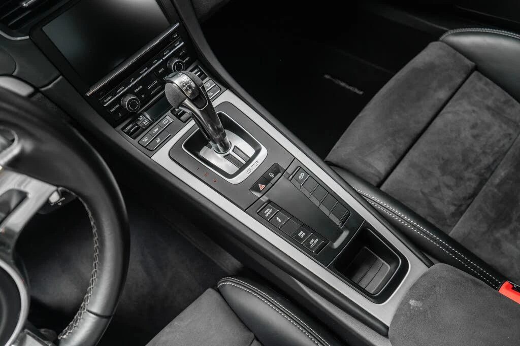 2014 Porsche 991 GT3 - Image 28 of 31