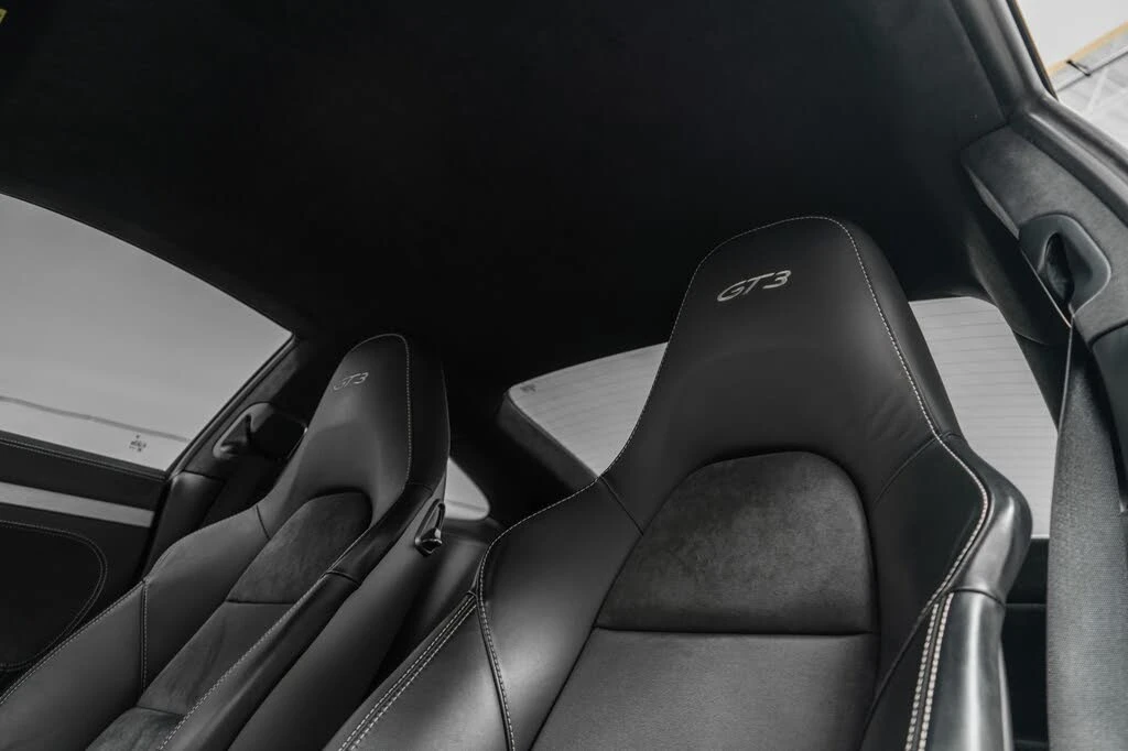 2014 Porsche 991 GT3 - Image 18 of 31