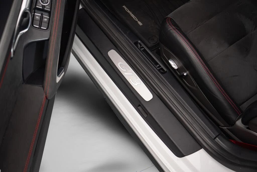 2014 Porsche 991 GT3 - Image 11 of 21