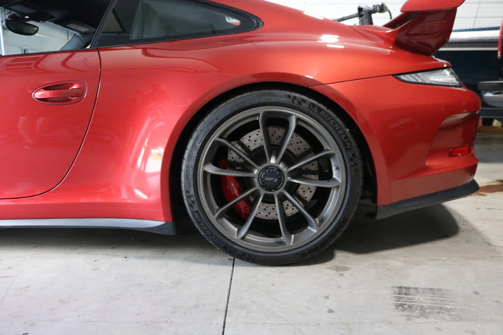 2014 Porsche 991 GT3 - Image 30 of 31