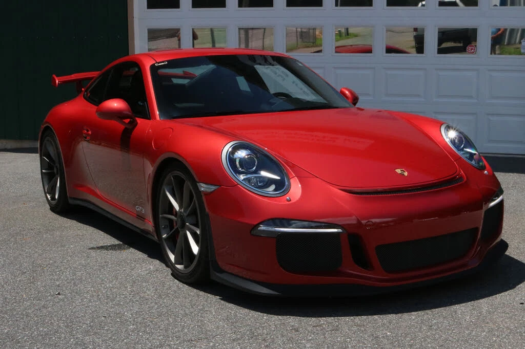 2014 Porsche 991 GT3 - Image 2 of 31