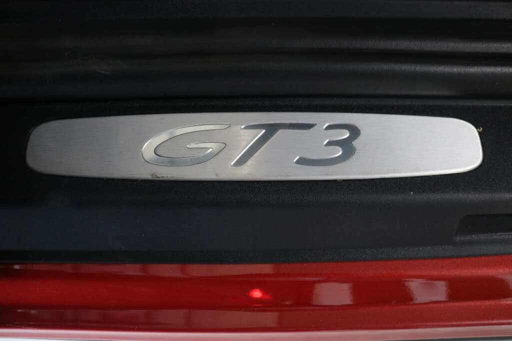 2014 Porsche 991 GT3 - Image 21 of 31