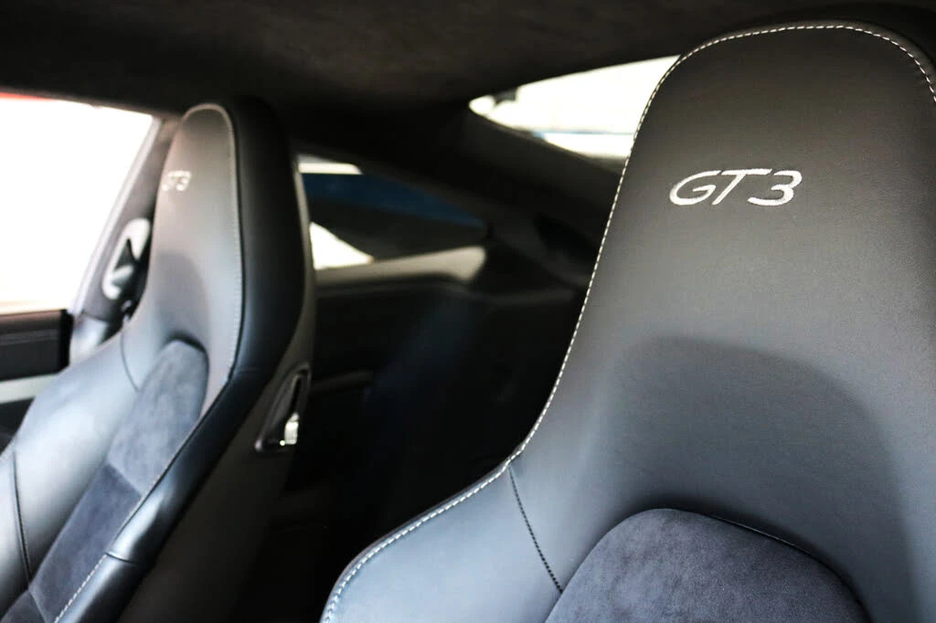 2014 Porsche 991 GT3 - Image 19 of 31