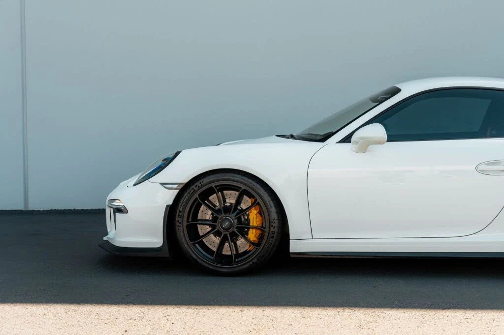 2014 Porsche 991 GT3 - Image 21 of 31