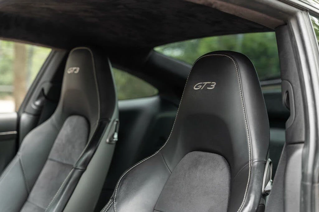 2014 Porsche 991 GT3 - Image 29 of 31