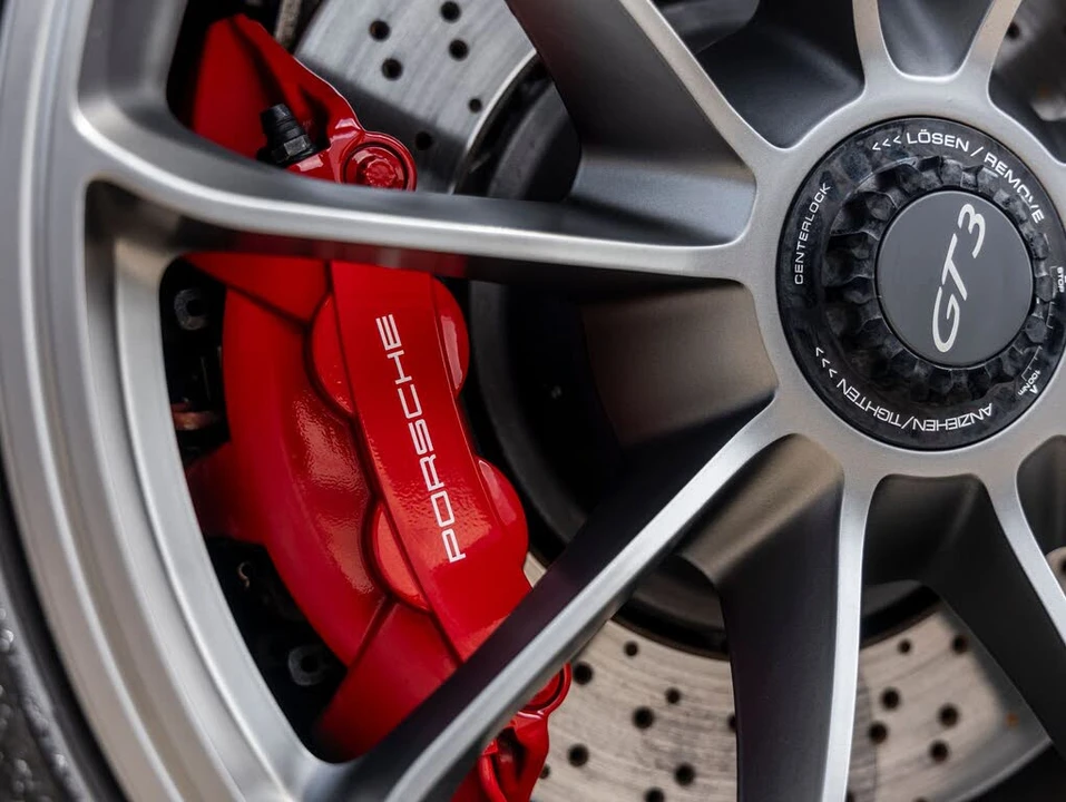 2014 Porsche 991 GT3 - Image 18 of 31