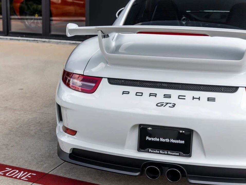 2014 Porsche 991 GT3 - Image 13 of 31
