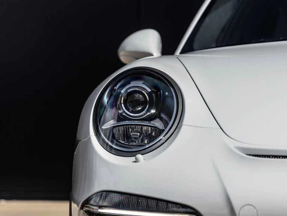 2014 Porsche 991 GT3 - Image 21 of 31