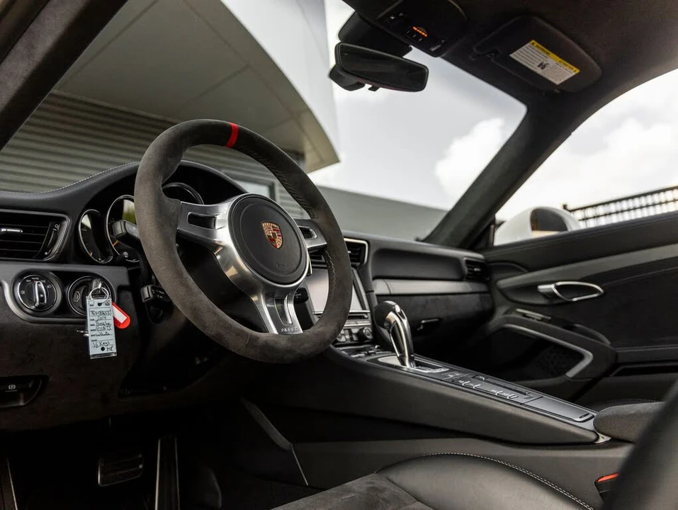2014 Porsche 991 GT3 - Image 4 of 31