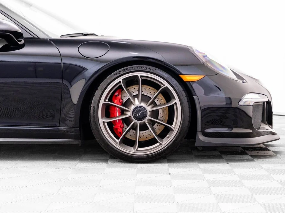 2014 Porsche 991 GT3 - Image 28 of 31