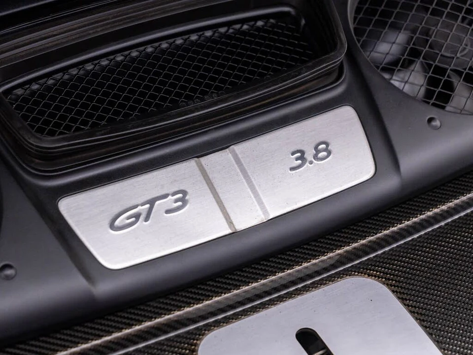 2014 Porsche 991 GT3 - Image 27 of 31