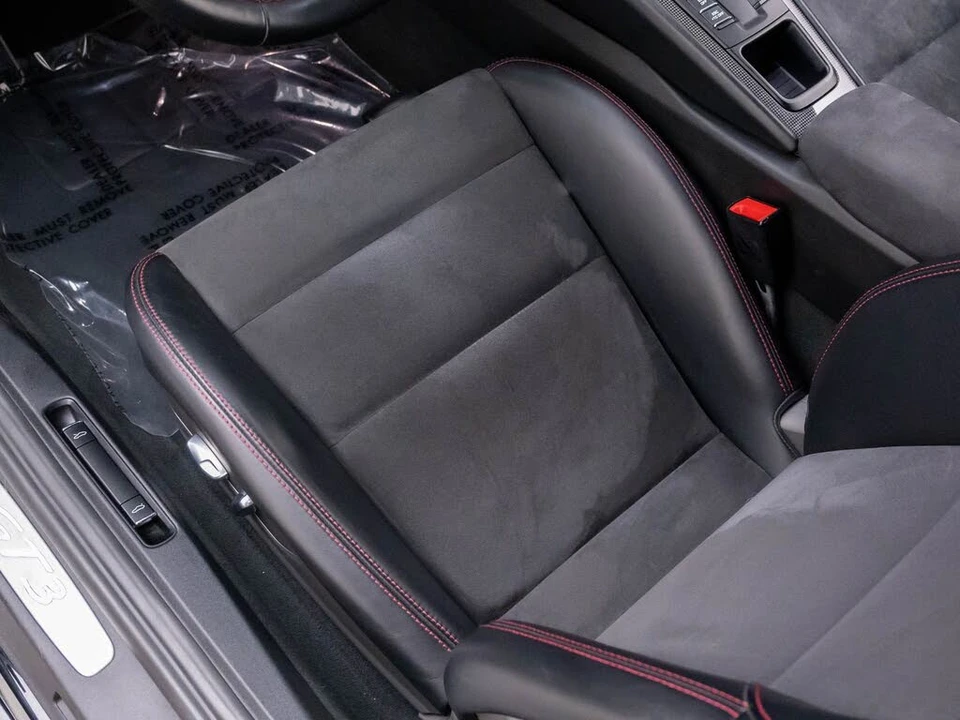 2014 Porsche 991 GT3 - Image 15 of 31