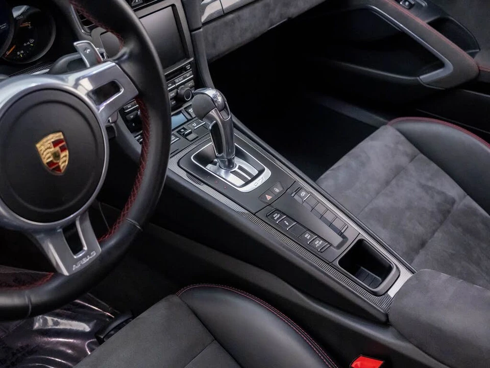 2014 Porsche 991 GT3 - Image 13 of 31