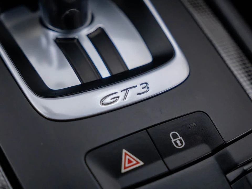 2014 Porsche 991 GT3 - Image 22 of 31