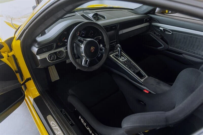 2014 Porsche 991 GT3 - Image 16 of 31
